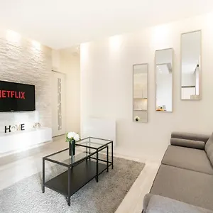  Appartement Portes De Monaco, 2 Pièces Rénové France